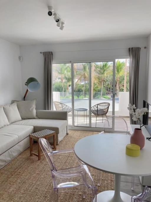 Fuerte Hygge Apartment Tarajalejo Bagian luar foto